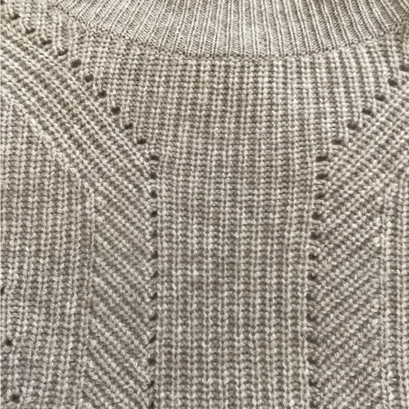 Charter Club Luxury 100% Cashmere Sweater Pullover Size Large Taupe - Picture 9 of 9